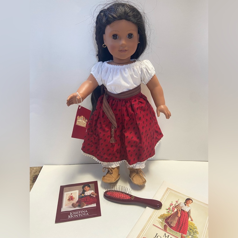 Vintage first release 1997 Pleasant Company Josefina American Girl doll